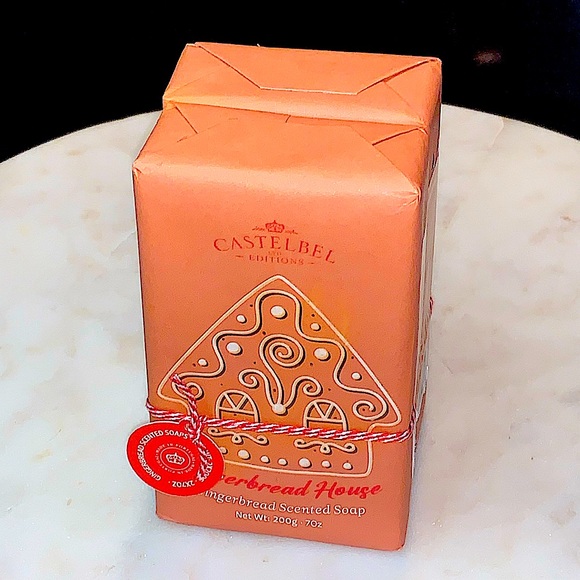 CASTELBEL LTD EDITIONS GINGERBREAD HOUSE & MAN SOAP SET OF 2 7oz BAR NEW - Picture 4 of 5